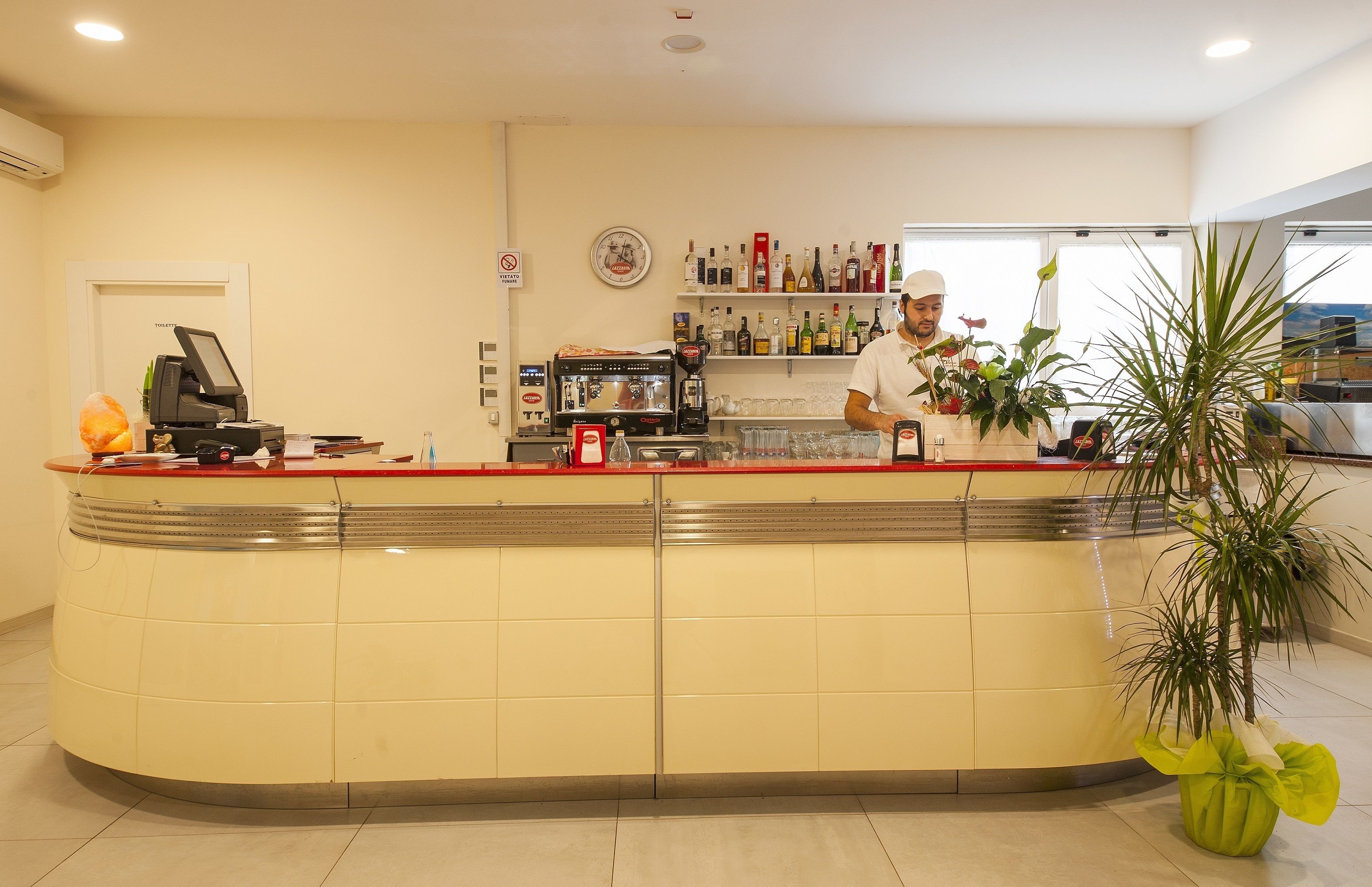 Bar (in der Unterkunft)