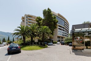 Exterior - Luxury Harmonia Apartments (Becici)