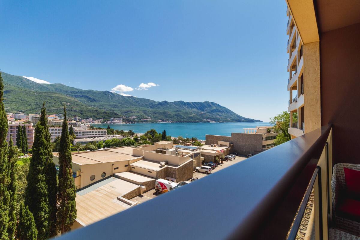 Comfort Apartment | Balcony view
