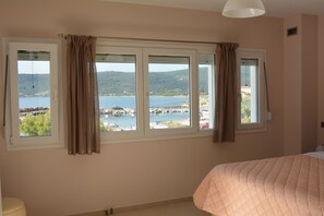 Deluxe Apartment, 3 Bedrooms, Sea View