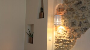 Apartment, Multiple Beds, Non Smoking | Iron/ironing board, cribs (free), WiFi (free), individually decorated - Le Logis Gout (Carcassonne)