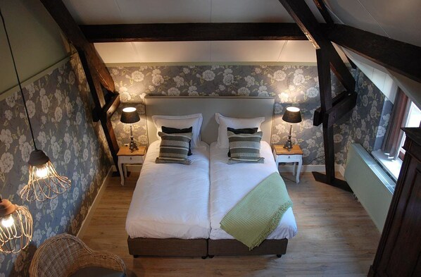 Family Room (August) | In-room safe, free WiFi, bed sheets - B&B VerdeSud (Eijsden)