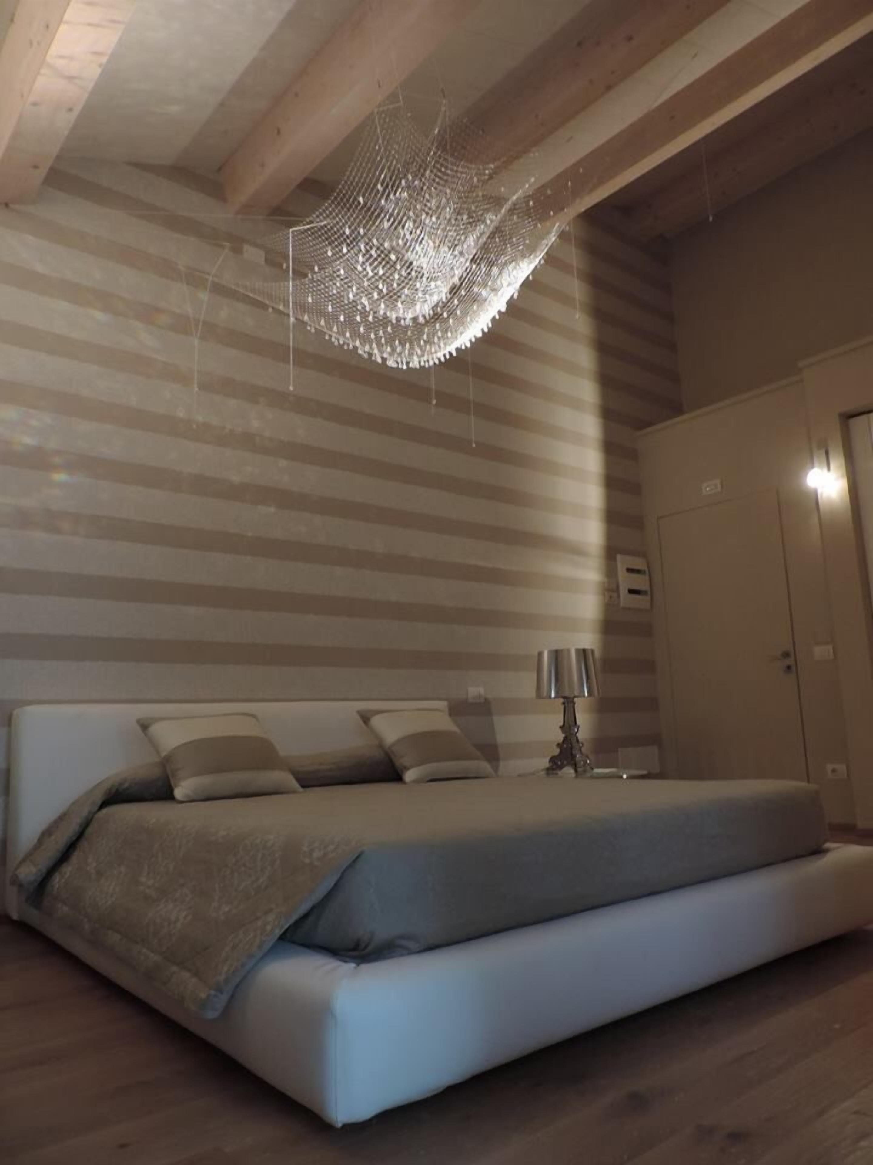 Suite, 1 Queen Bed | 1 bedroom, desk, cribs/infant beds, rollaway beds