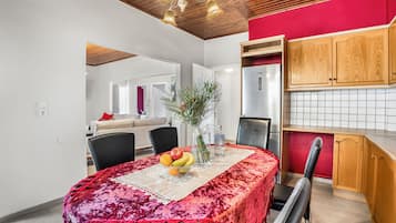 Apartment, Terrace | Mini-refrigerator