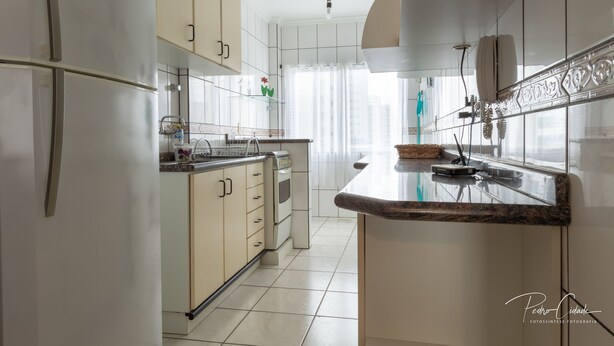 Departamento familiar, varias camas, para no fumadores, vista a la ciudad | Cocina compartida