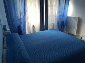 Double Room (External Private Bathroom) | Desk, free cribs/infant beds, rollaway beds, free WiFi - Pienosole B&B (Francavilla al Mare)