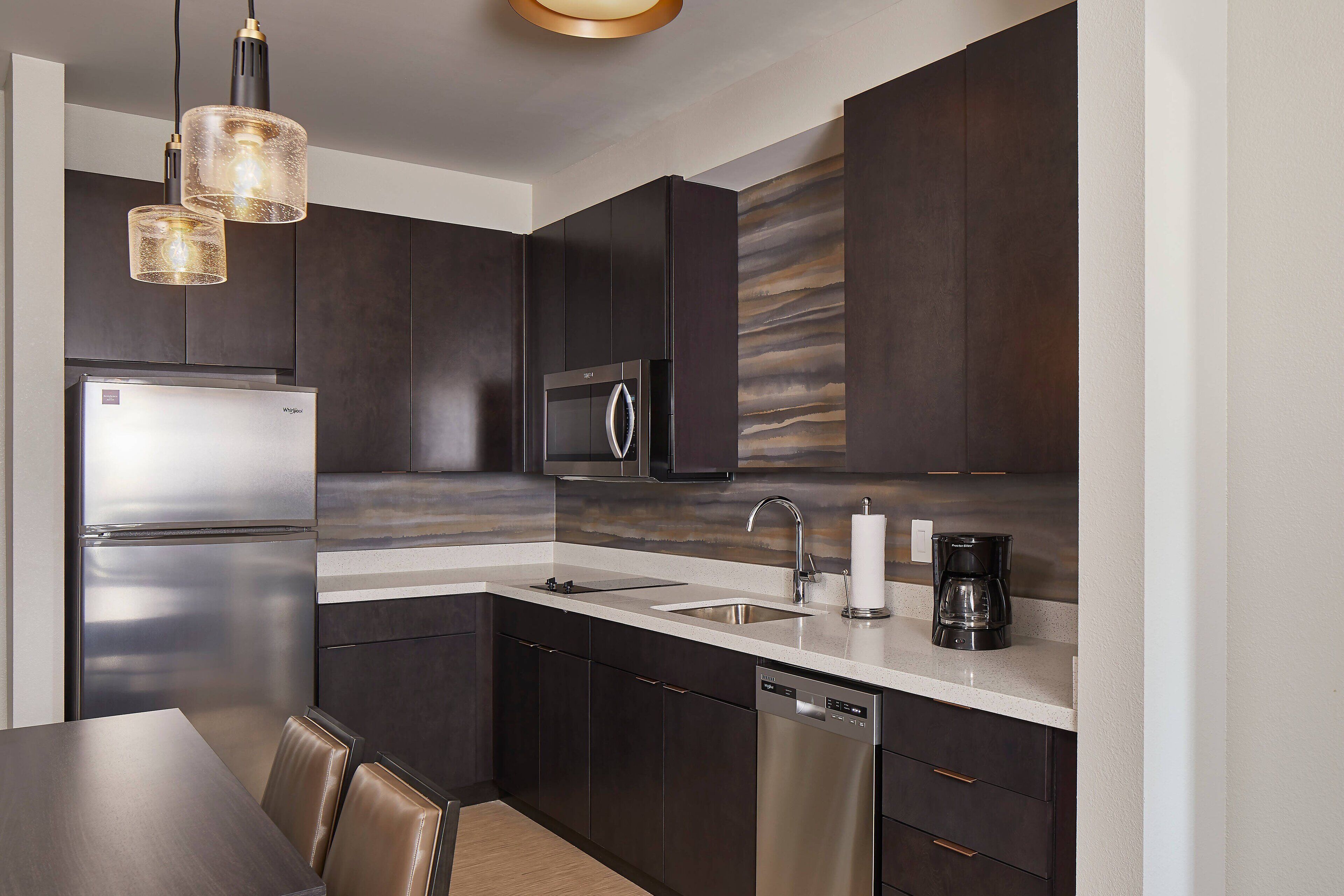 suite, 1 bedroom | private kitchen | microwave, coffee/tea maker, high chair, cookware/dishes/utensils