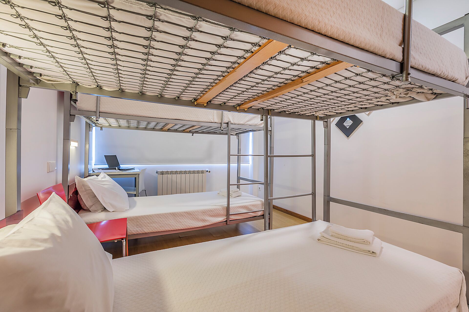 20 bedrooms, blackout curtains, free WiFi, bed sheets