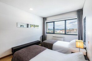 Twin Room, River View - HI Vila Nova Cerveira Pousada Juventude - Hostel (Vila Nova de Cerveira)