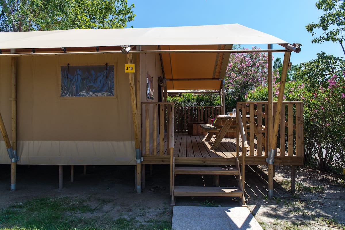Cabin (4 personnes) | Teres/patio