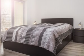 Design Apartment | Iron/ironing board, free cots/infant beds, rollaway beds, free WiFi