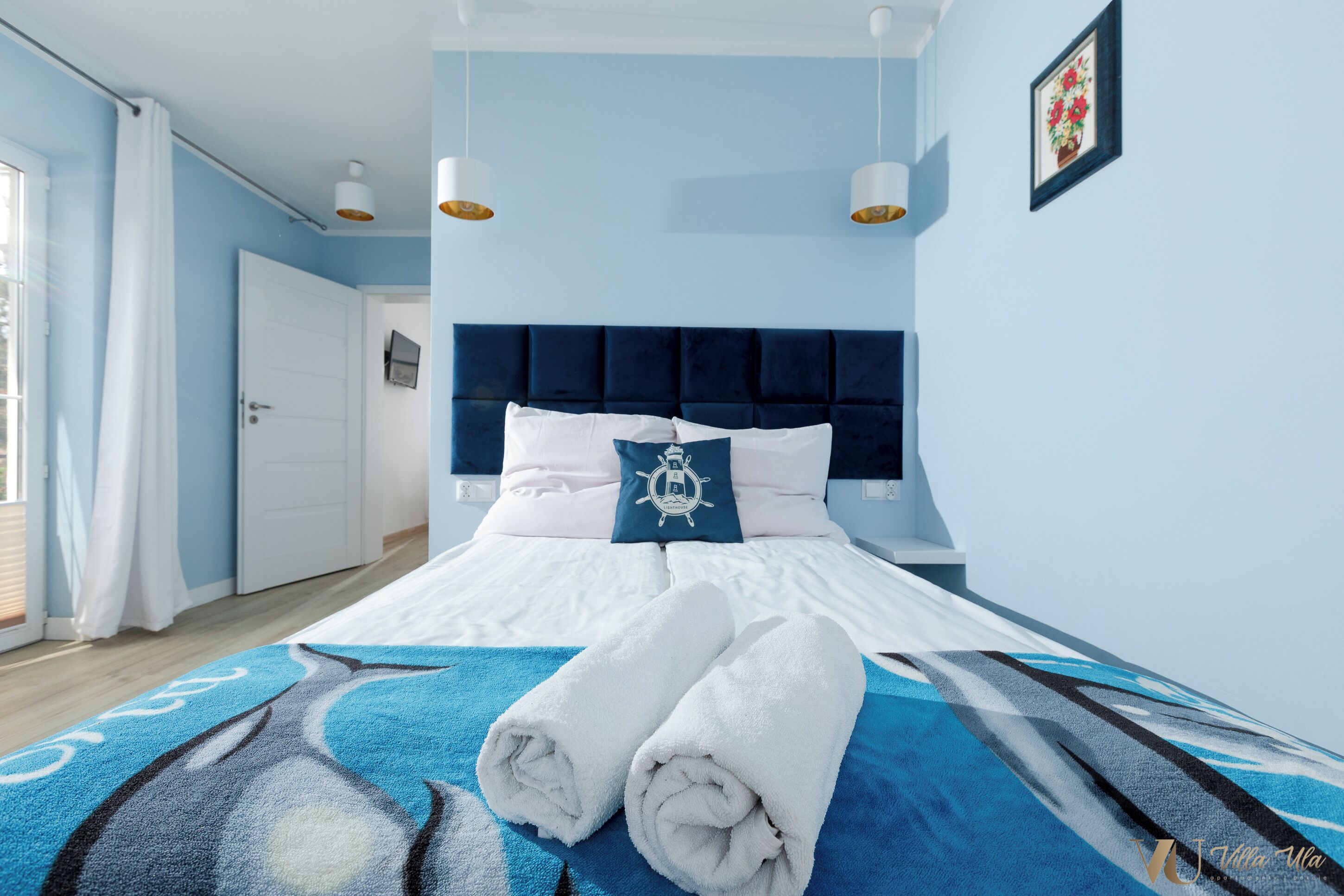 Deluxe-Apartment (Czteroosobowy z Balkonem Francuskim) | Allergikerbettwaren, Verdunkelungsvorhänge, Bügeleisen/Bügelbrett