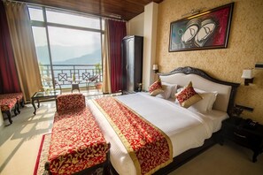 1 bedroom, desk, iron/ironing board, free WiFi - Daizzo Maple Residency (Gangtok)