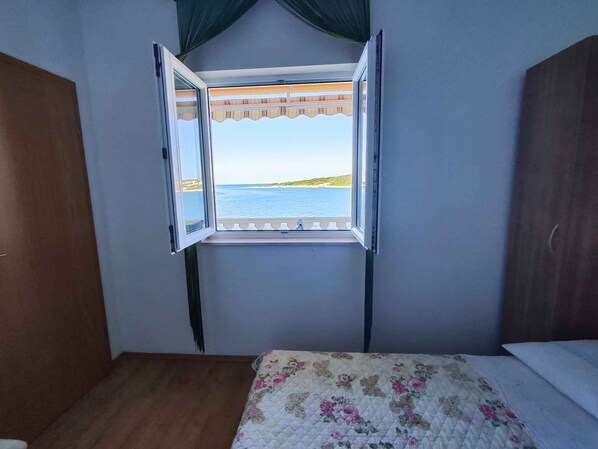 2 bedrooms, free WiFi