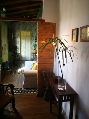 Smart TV - Gardens of Hortensia-Vacation Home Tenerife (La Laguna-Guamasa)