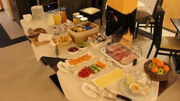 Daily buffet breakfast (EUR 12.50 per person)