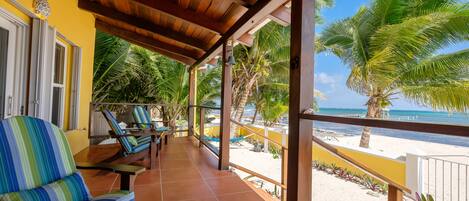 House, 4 Bedrooms | Terrace/patio