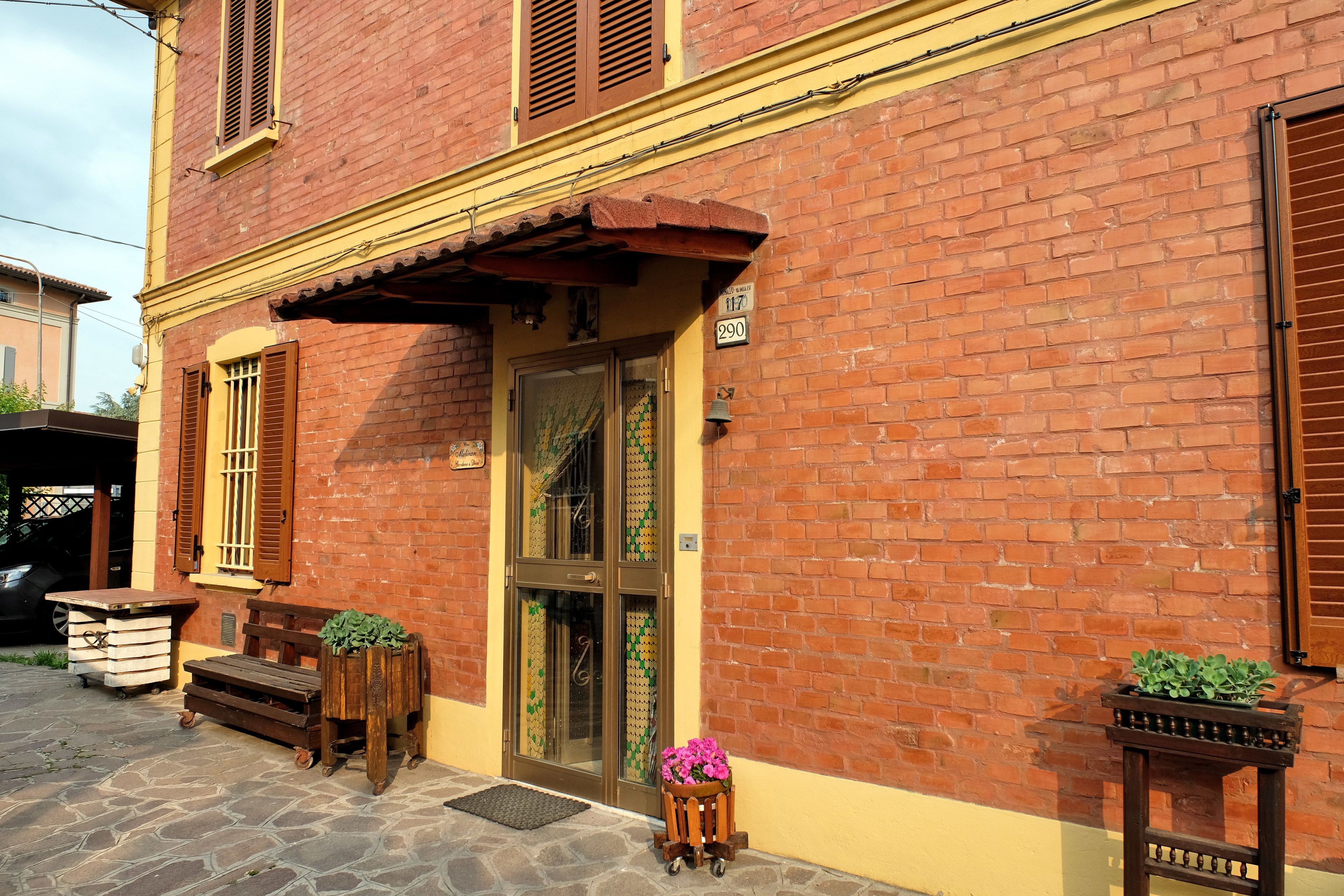 Entrada de la propiedad