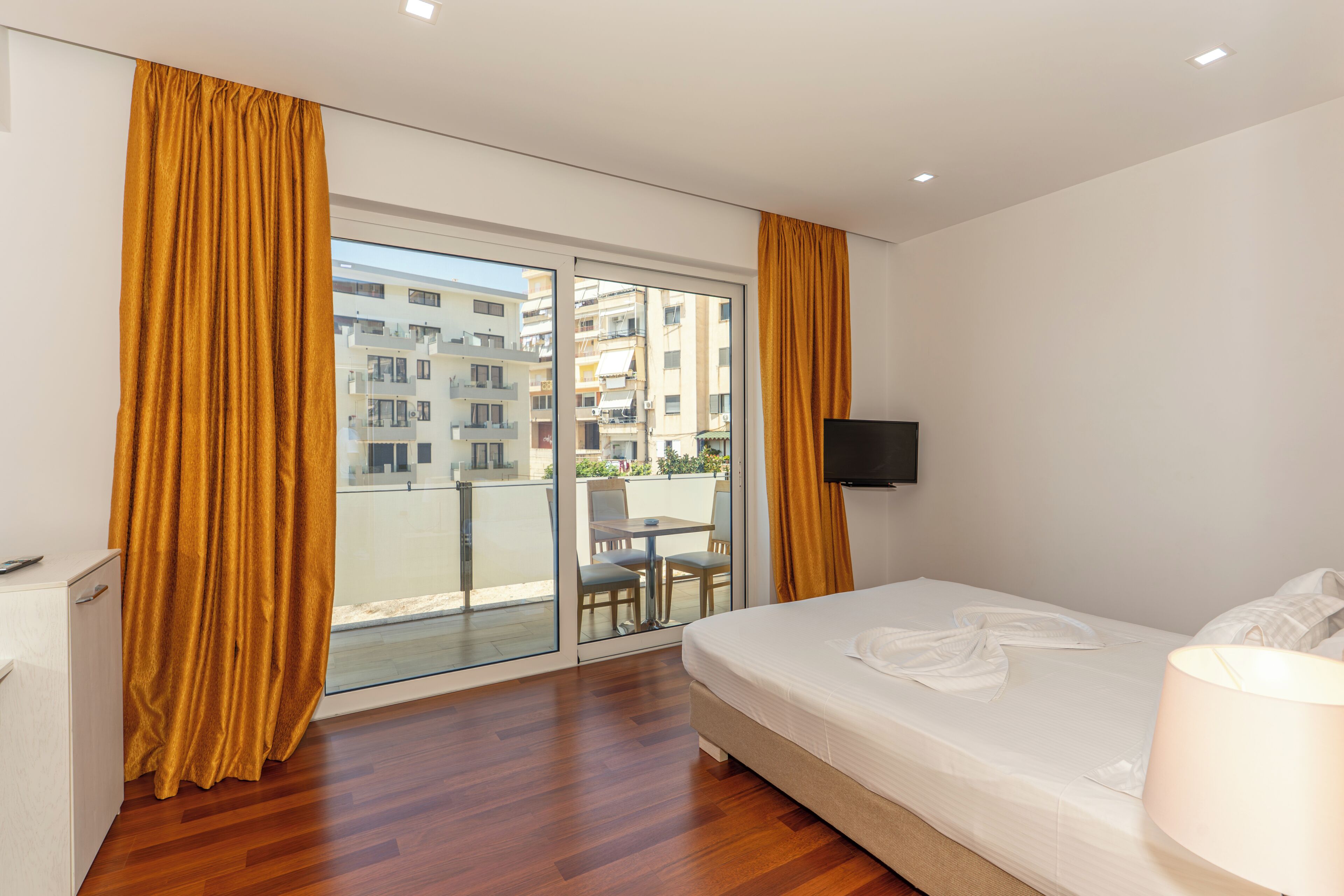 Foto - Nemesis Hotel