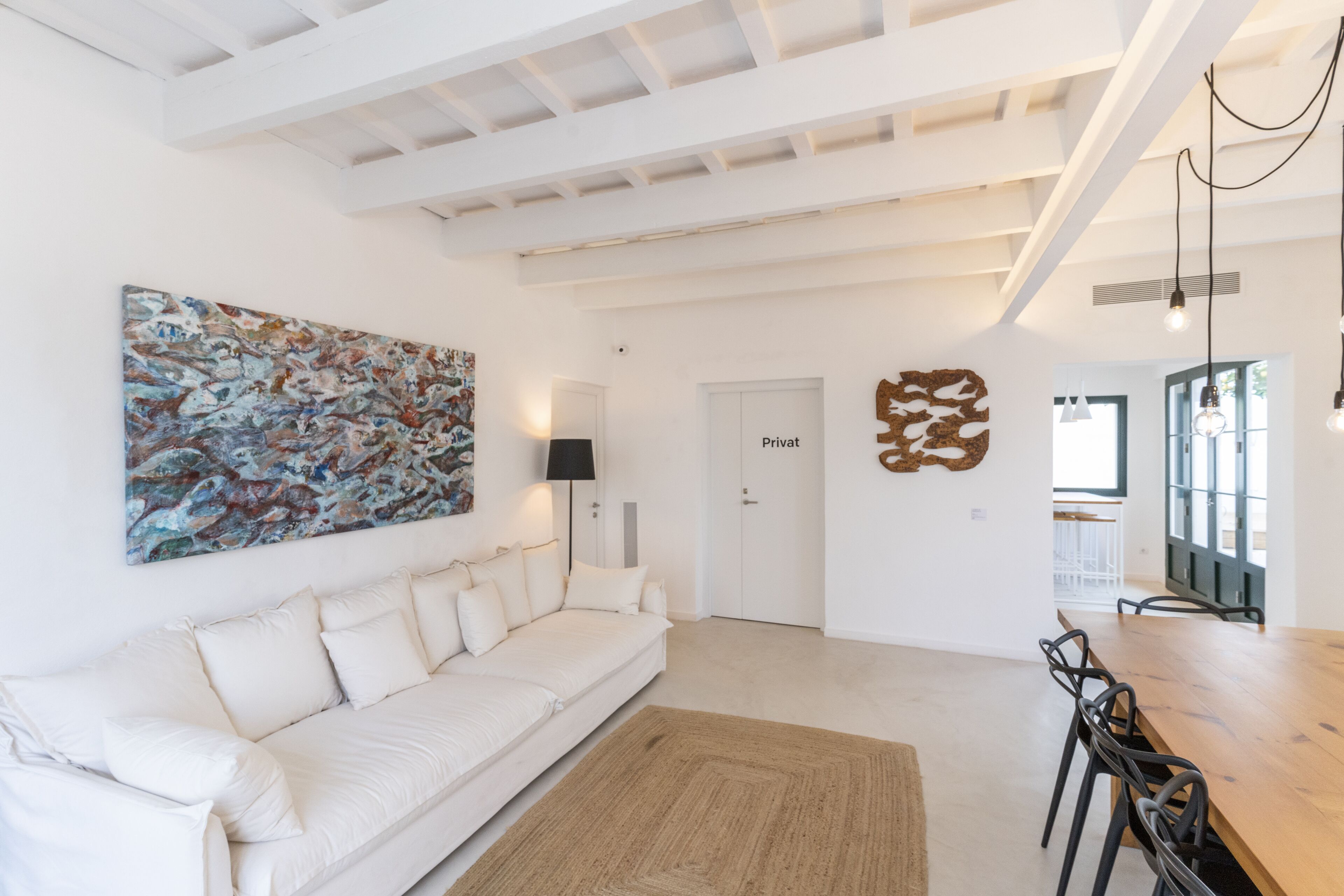 40-英寸智能电视 （配备卫星频道）、电视