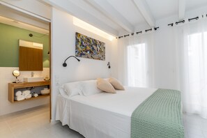 Double Room, Terrace | Egyptian cotton sheets, premium bedding, memory foam beds, minibar - Hotel m - 27 (Mercadal)