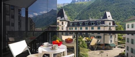 屋外ダイニングエリア