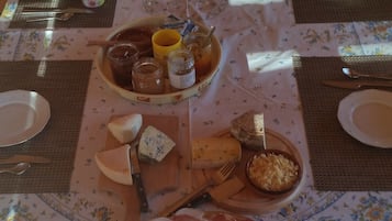 含每日英式早餐