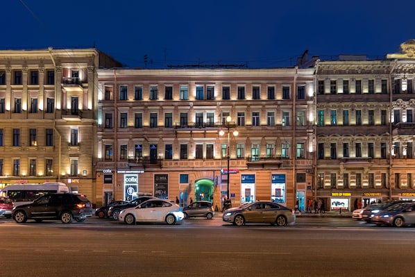 Fasade – kveld/natt