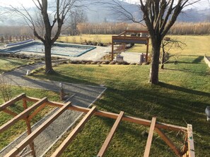 Double Room, Pool View (Pesce) | Garden view