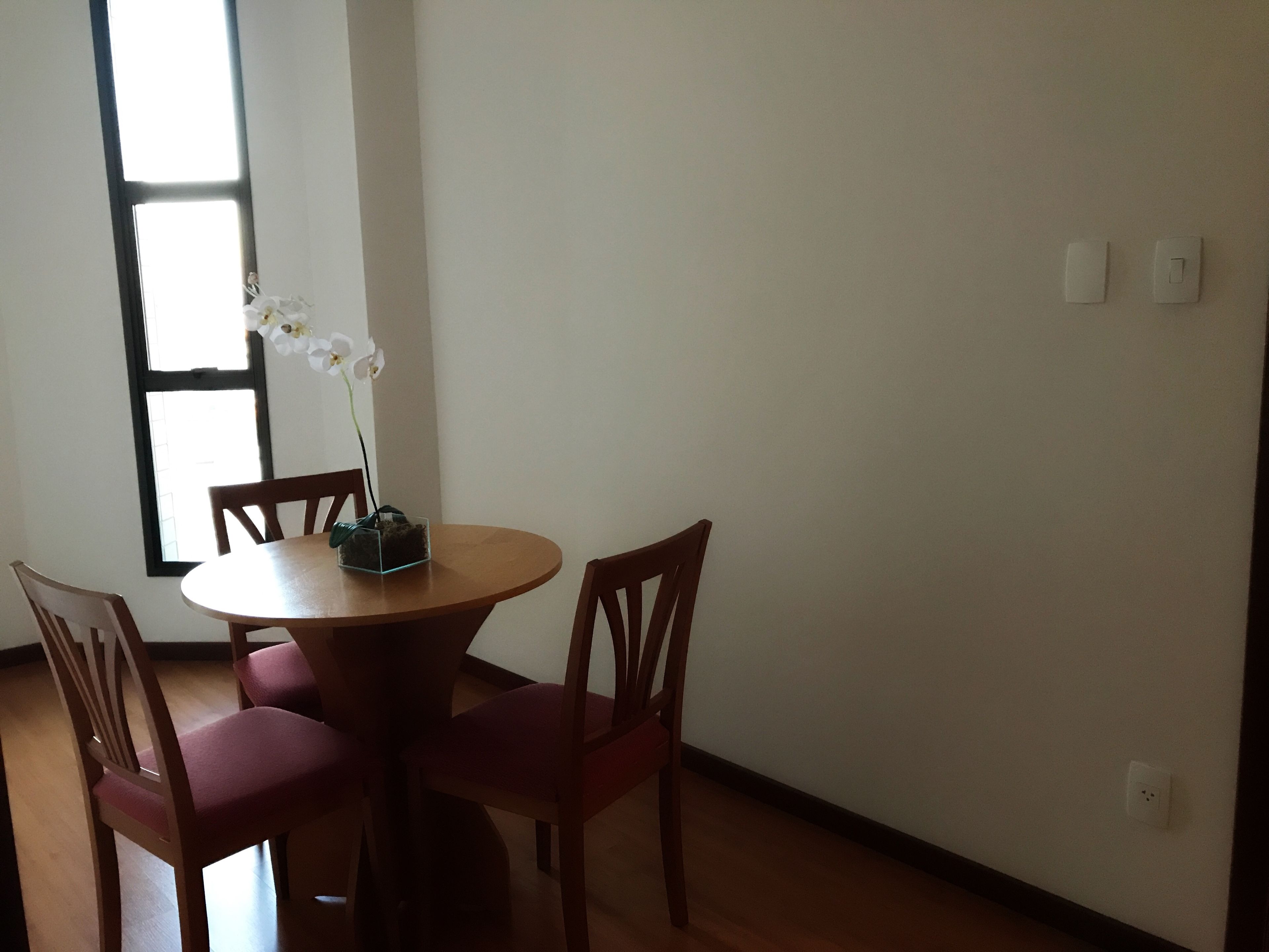 deluxe suite | living room | led tv