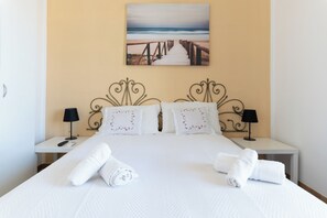 Exclusive Apartment, 1 Bedroom, Kitchen, Sea View | 4 bedrooms, premium bedding, down comforters, memory foam beds - Appartamento La Rosa Dei Venti (Ostuni)