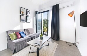 Grand Penthouse, Terrace | Living area