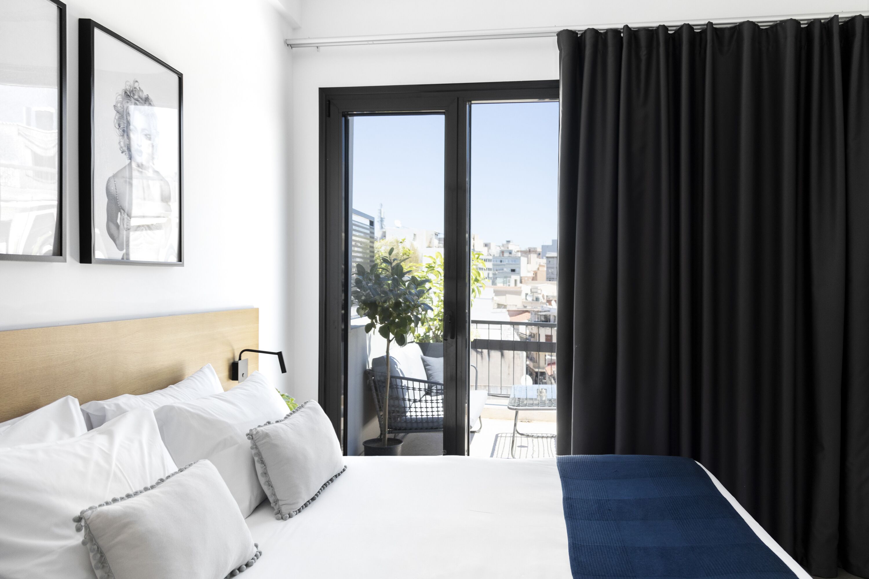 特色顶层房, 露台, 城市景观 | 高档床上用品、加厚床垫、客房内保险箱、特色装修