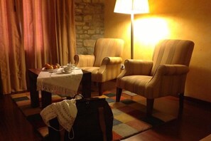 Chambre Double Supérieure | Salle de séjour