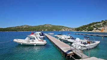 Dock