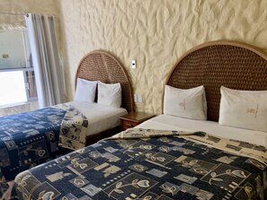 Blackout curtains, iron/ironing board, free WiFi, bed sheets - Hotel Playa de Oro (Boca del Río)