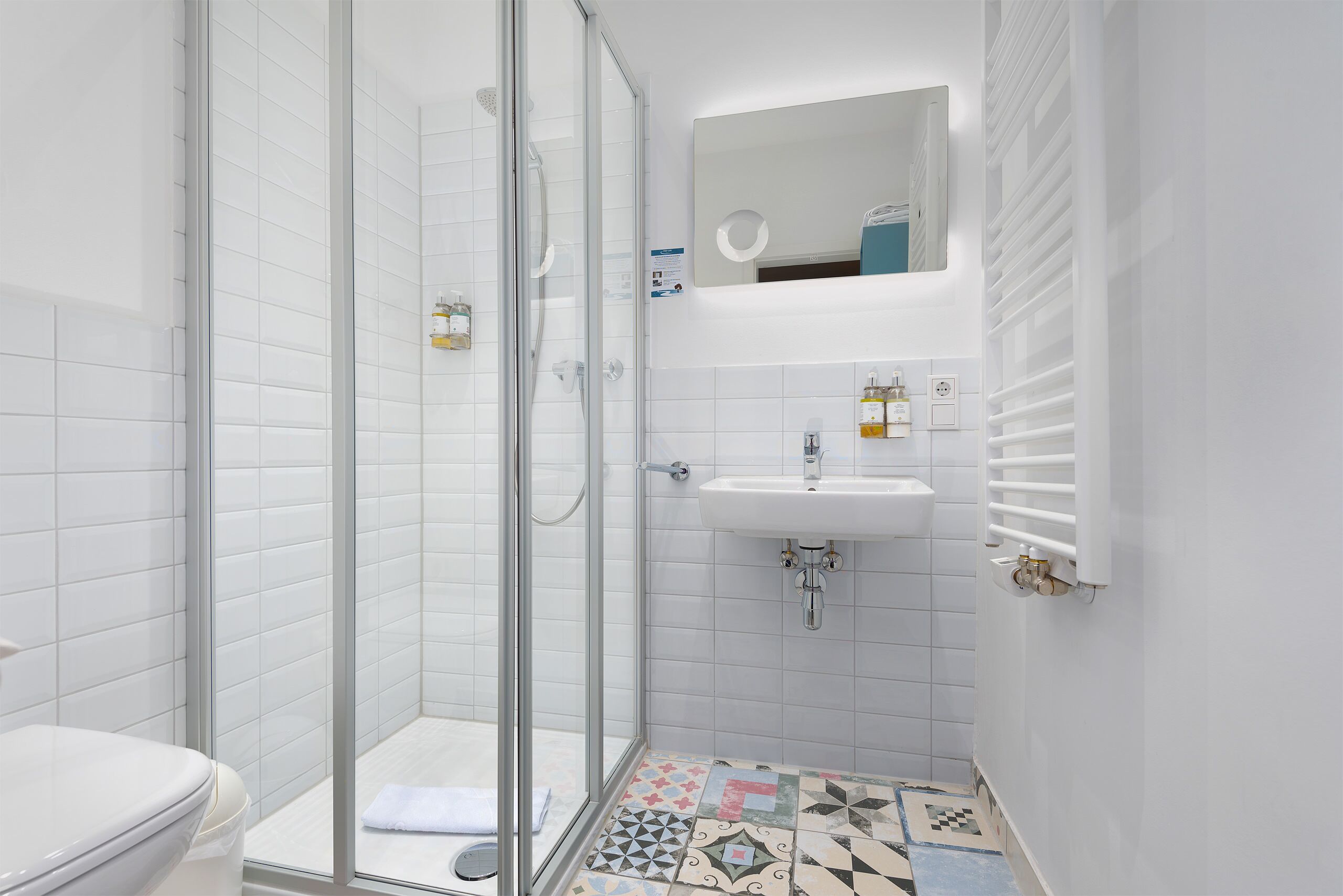 comfort single room | bathroom | shower, free toiletries, hair dryer, dressing gowns