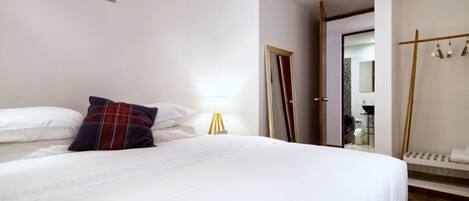 Camera doppia | Tende oscuranti, Wi-Fi gratuito, lenzuola