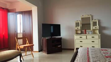 5 bedrooms, WiFi