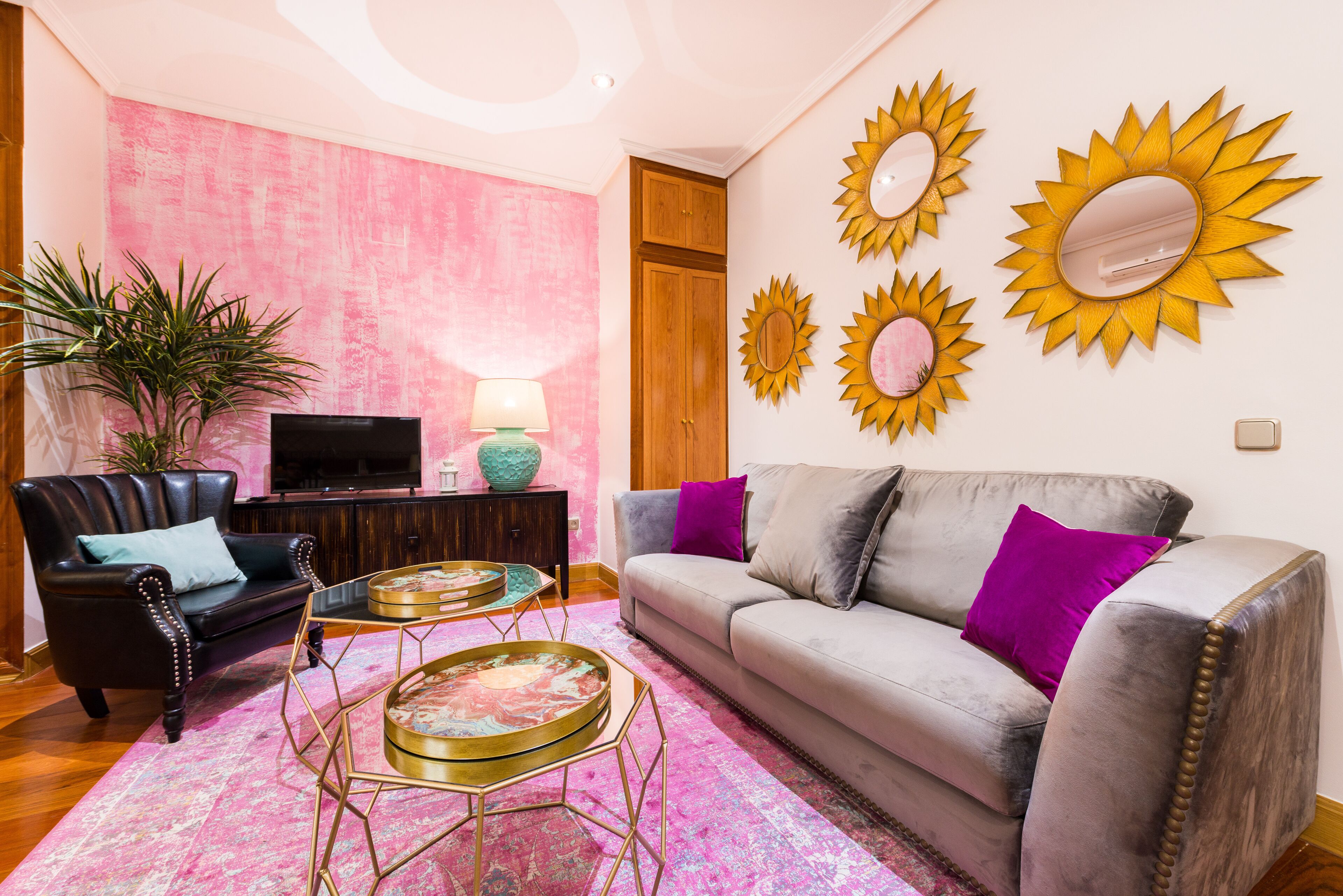 Welcome to Madrid  "Suite Gran Via - Chueca"