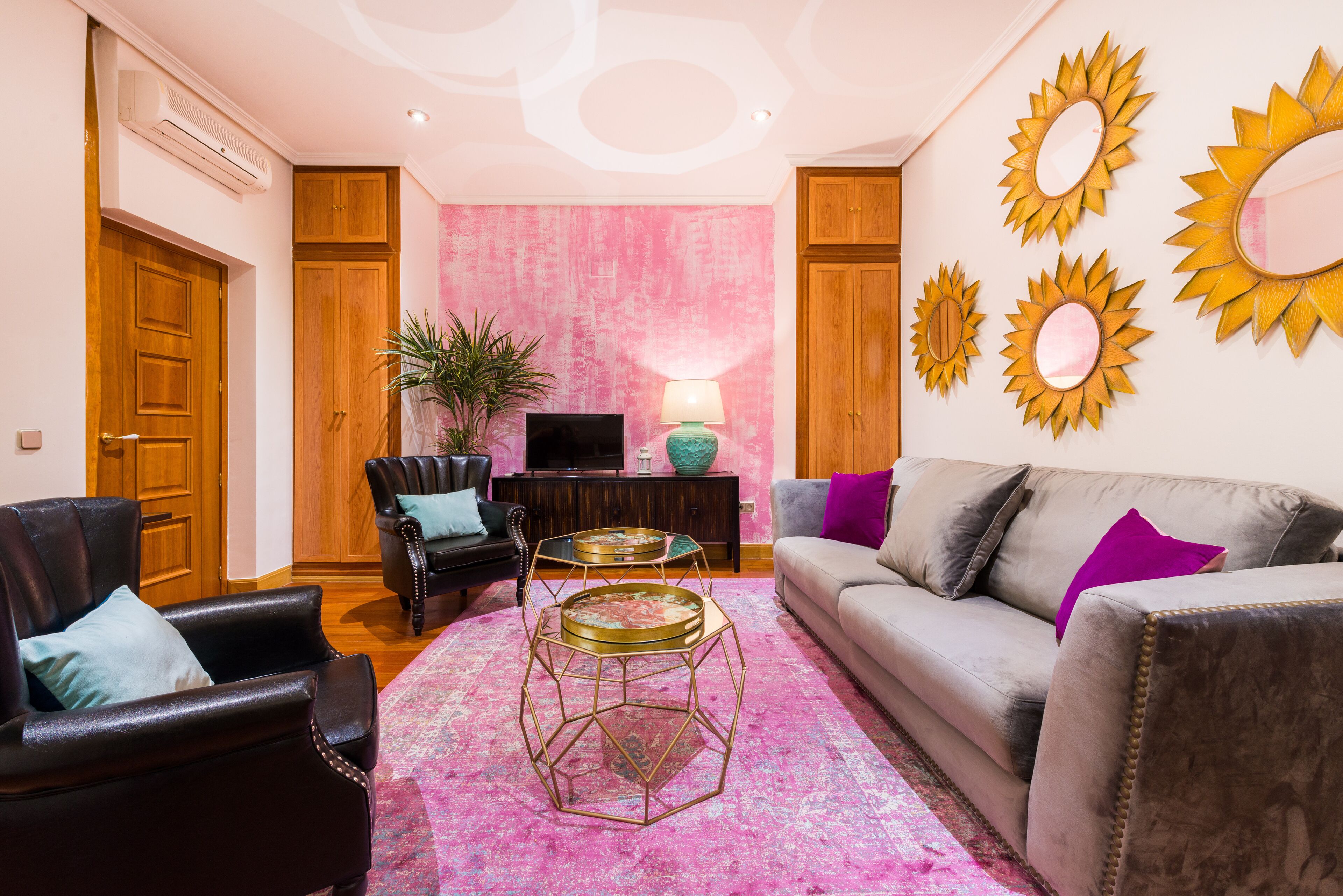 Welcome to Madrid  "Suite Gran Via - Chueca"