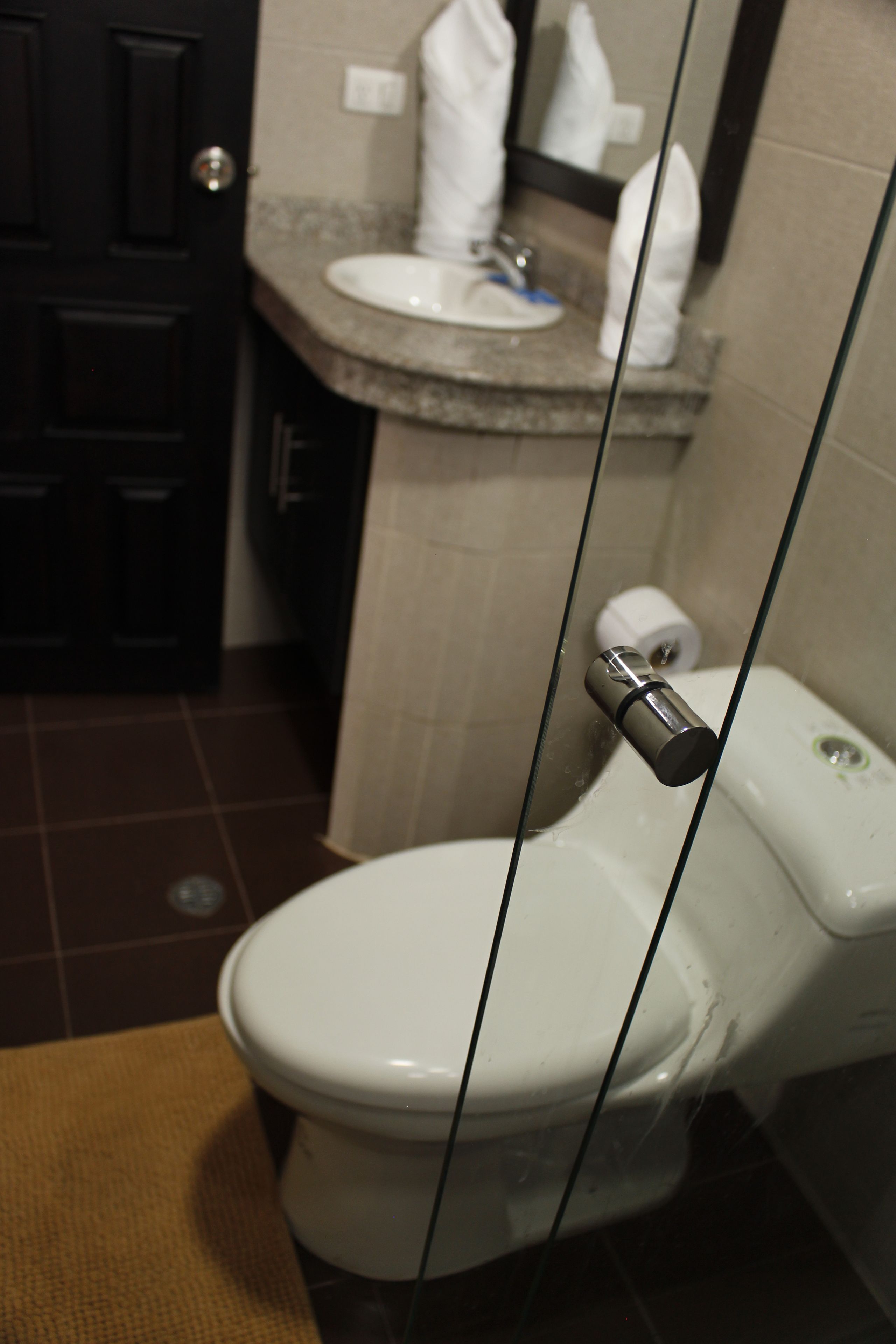 minibar, in-room safe, individually furnished, desk