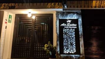 Fachada de la propiedad