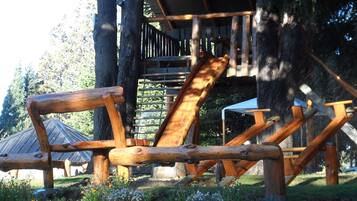 Children's play area - outdoor