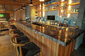 Bar (en el alojamiento)