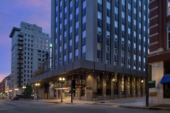 Embassy Suites by Hilton Knoxville Downtown