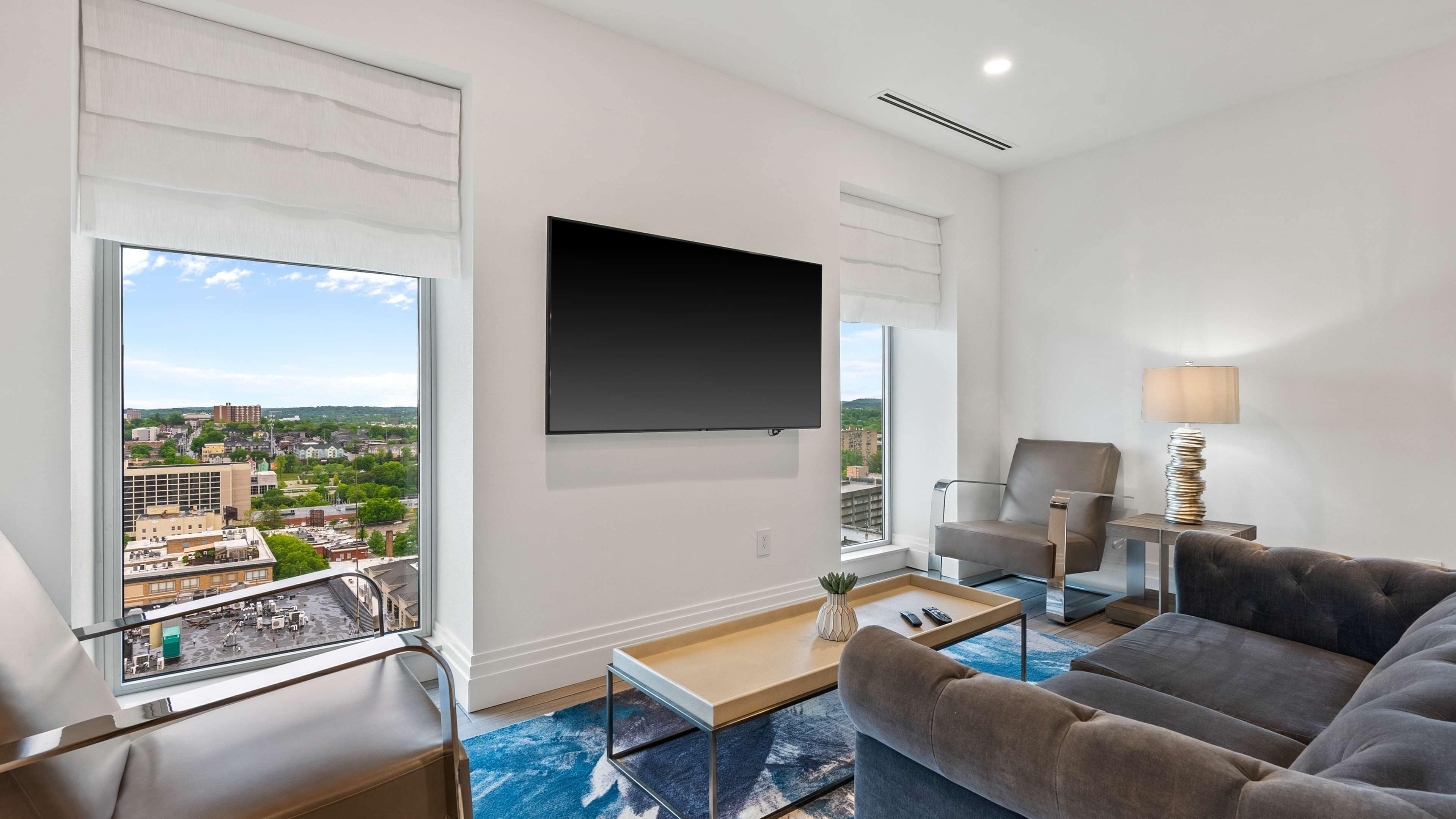 Foto - Embassy Suites By Hilton Knoxville Downtown