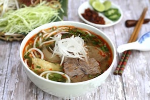 Food and drink - Original Binh Duong 4 Hotel (Hue)