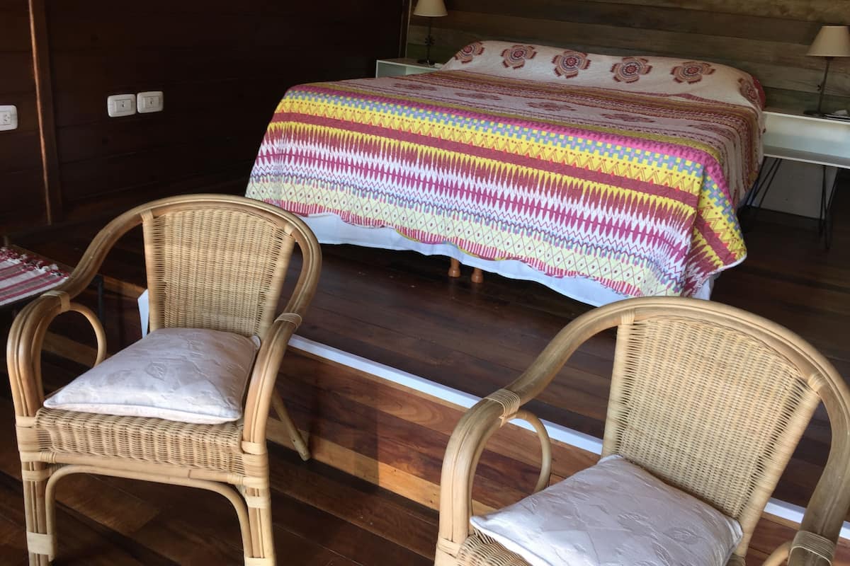 1 habitación, ropa de cama de alta calidad y edredón