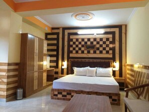 9 Schlafzimmer, kostenloses WLAN, Bettwäsche